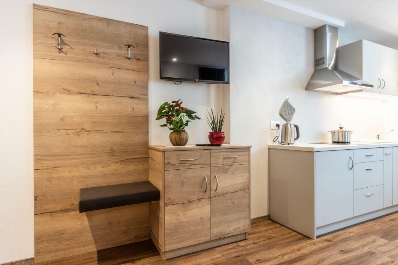Alfred Ties Apartments Сан-Виджилио-ди-Мареббе Экстерьер фото