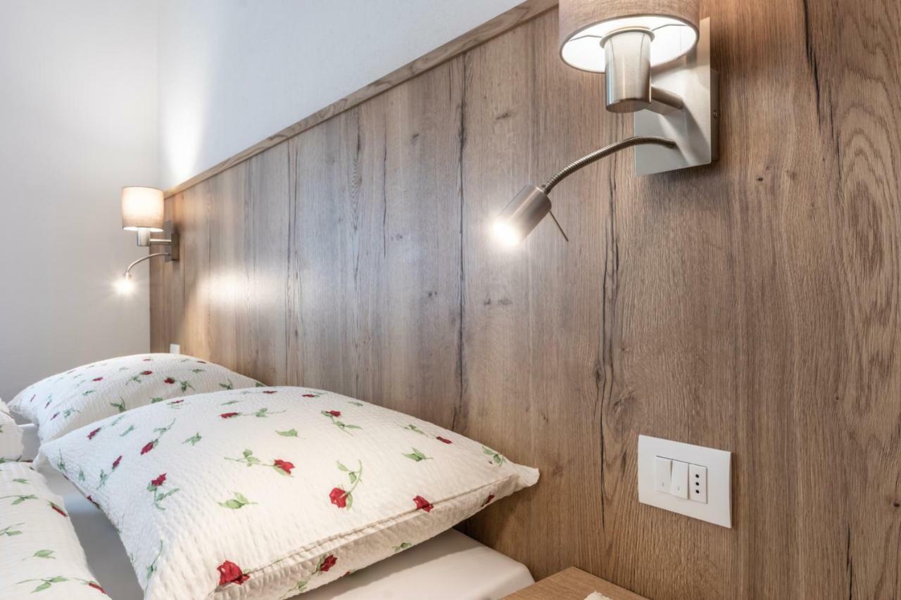 Alfred Ties Apartments Сан-Виджилио-ди-Мареббе Экстерьер фото